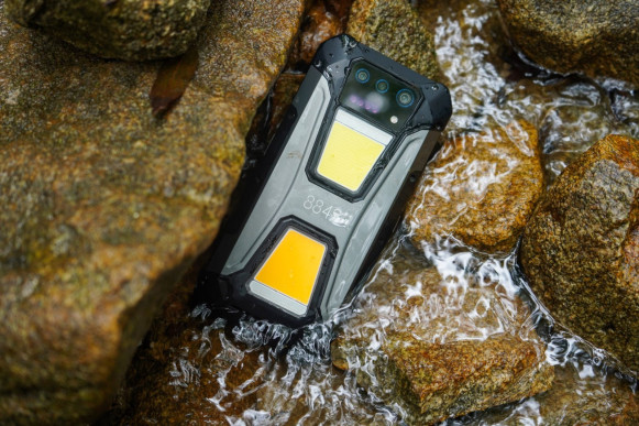 Смартфон Unihertz TANK 2 Pro 12/512Gb